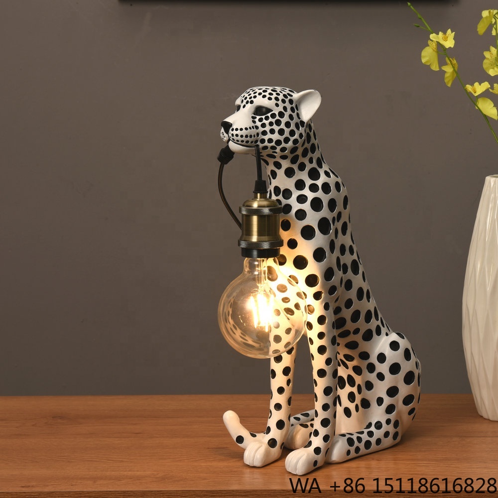 Office Furniture Brands - Escultura de Resina de Leopardo em