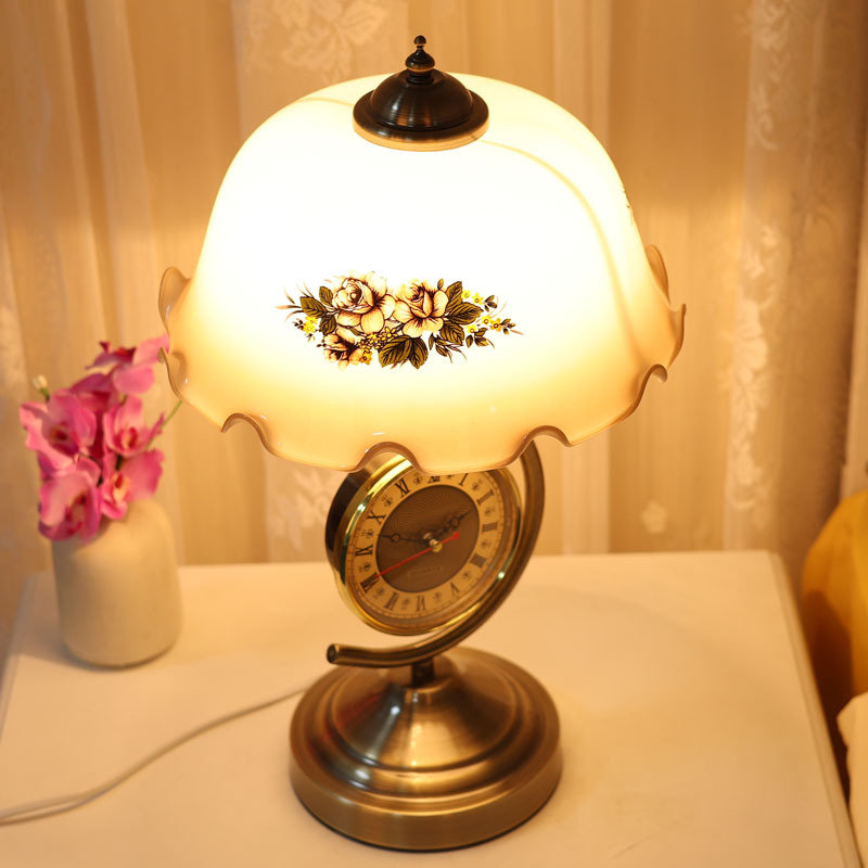 Luminária de mesa com design m - Desk Lamp avaliação e preço